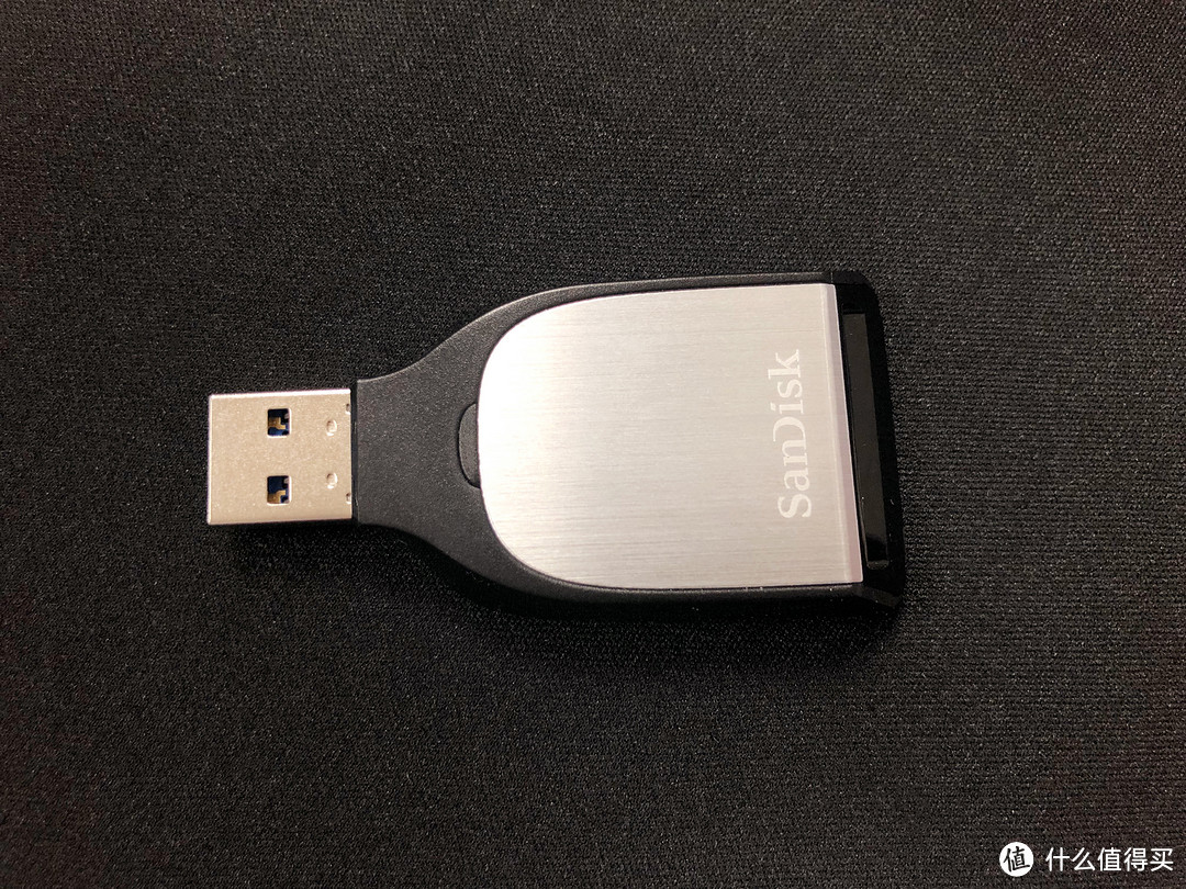 笔记本自带的读卡器坏了怎么办？不如换个读卡器吧：SanDisk SD UHS-Ⅱ USB 3.0 读卡器使用体验