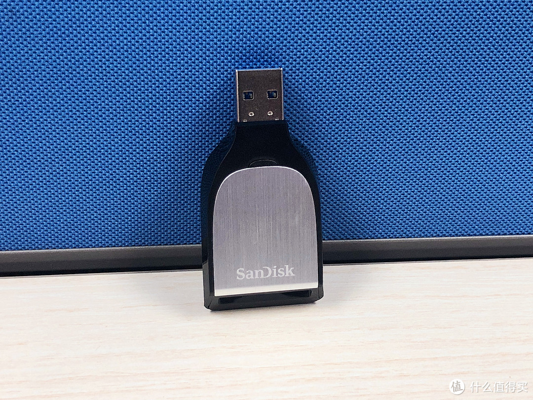 笔记本自带的读卡器坏了怎么办？不如换个读卡器吧：SanDisk SD UHS-Ⅱ USB 3.0 读卡器使用体验