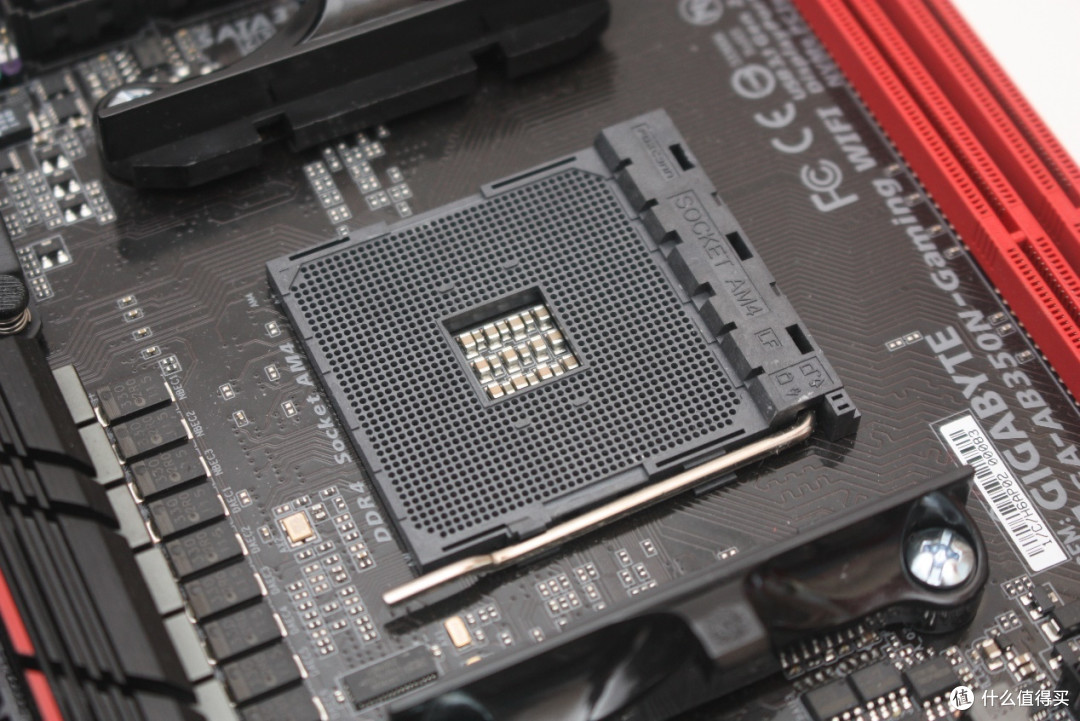 入门级CPU狂超4GHz:再测AMD速龙200GE