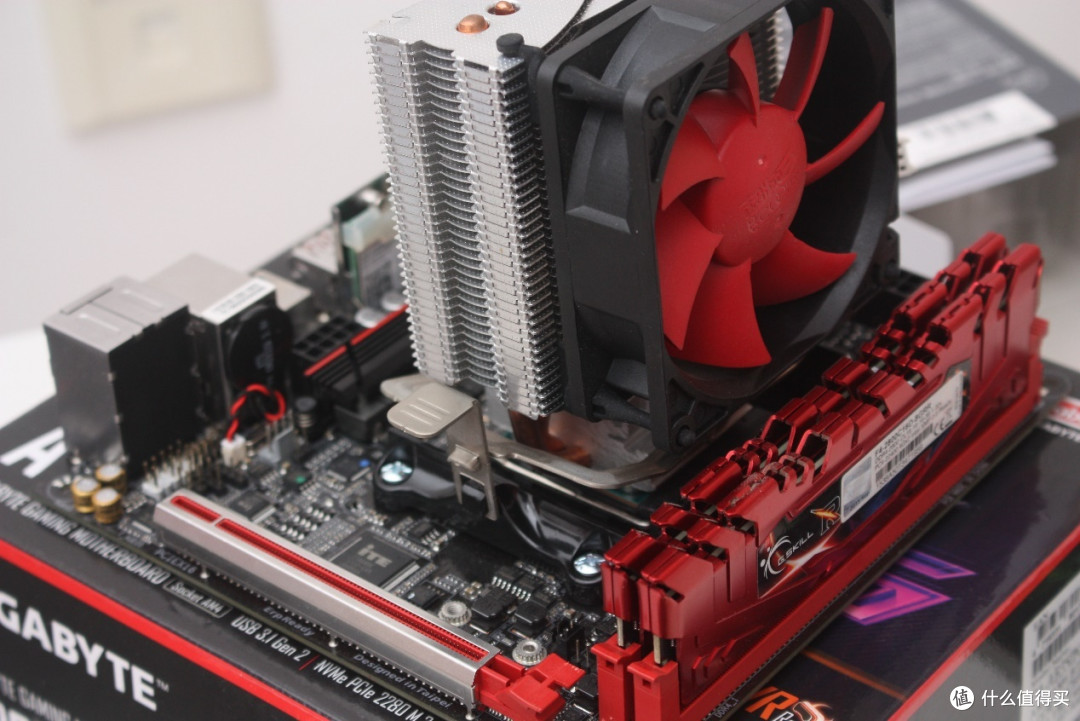 入门级CPU狂超4GHz:再测AMD速龙200GE