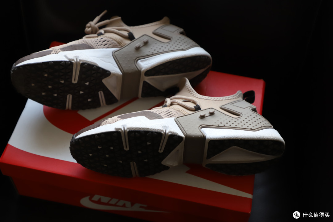 冒险梦之履 篇2 NIKE Air Huarache 运动鞋