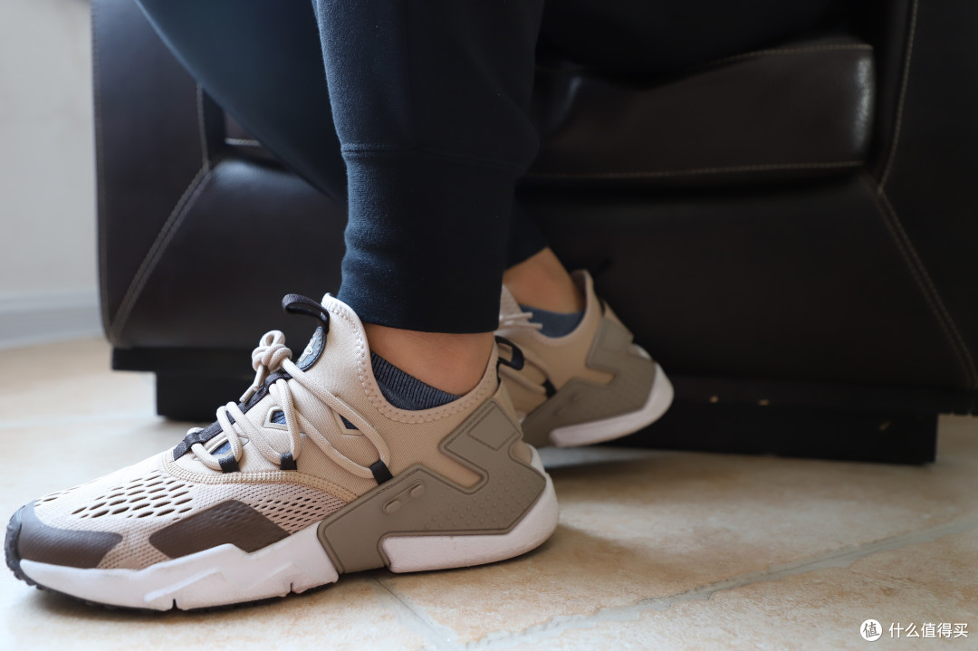 冒险梦之履 篇2 NIKE Air Huarache 运动鞋