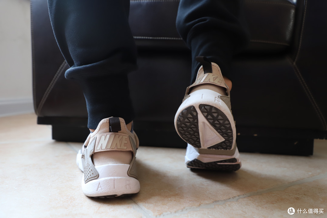 冒险梦之履 篇2 NIKE Air Huarache 运动鞋