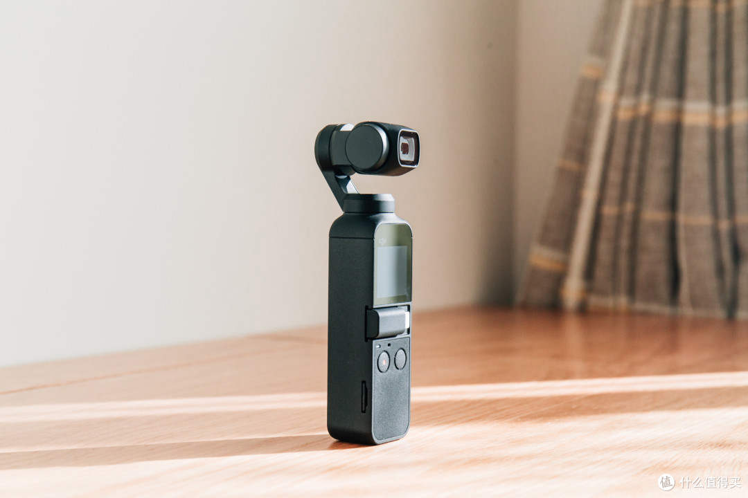 缺失了配件的OSMO Pocket,比较鸡肋,但依旧是优秀产品