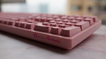 AKKO Ducky Zero 3108 PBT 机械键盘使用总结(线材|键位|支脚|键帽|键帽)
