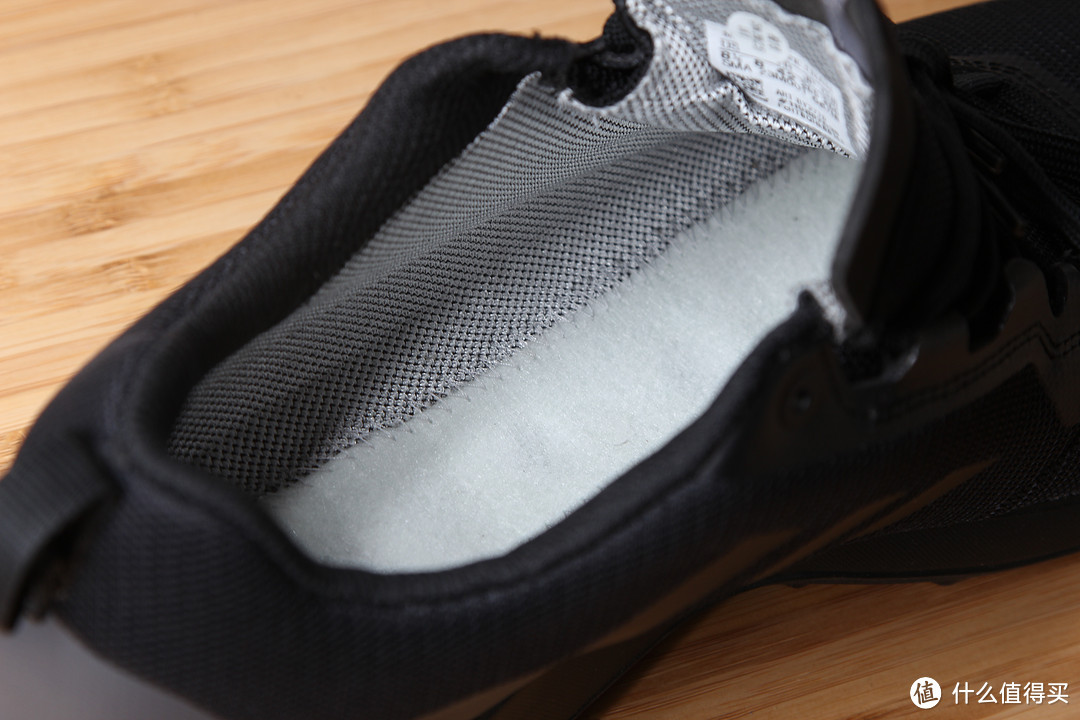 一双越冬鞋：Adidas 阿迪达斯TERREX CMTK GTX 户外鞋