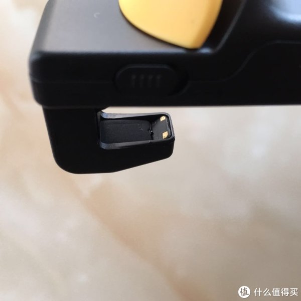 触点