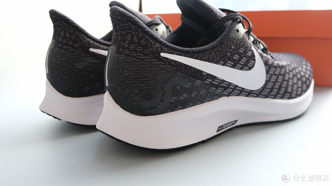 NIKE AIR ZOOM PEGASUS 35跑鞋