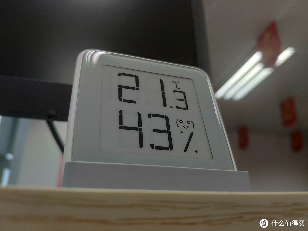 蛋子佛系简评--严选LCD电子钟，就为了看湿度？