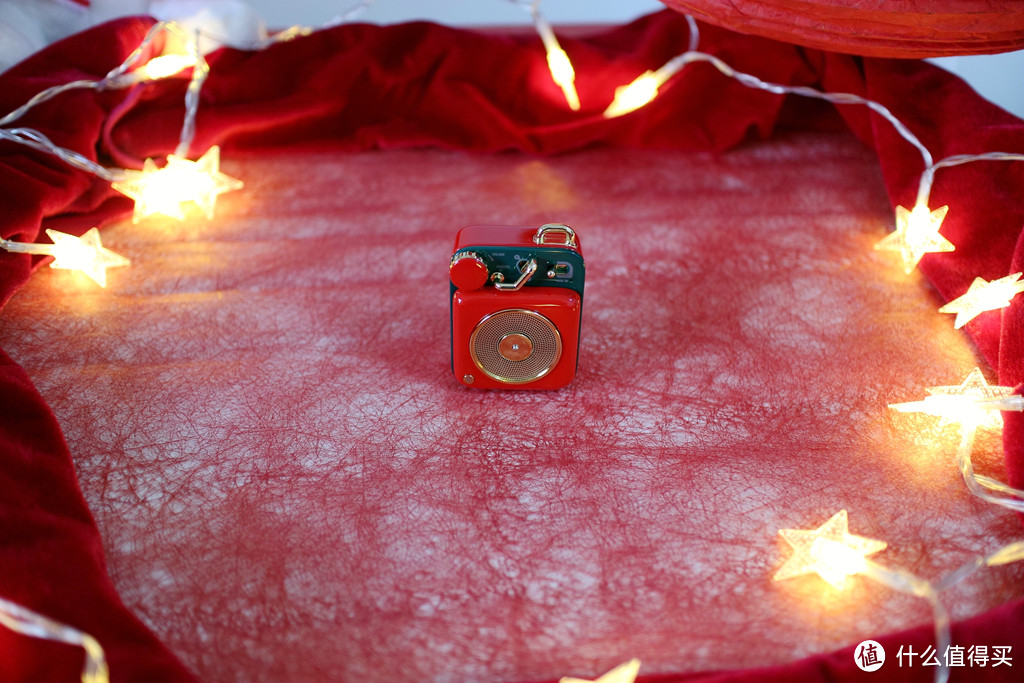 新年的辛运红，送爱人的小精品，猫王·原子唱机B612