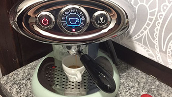 意利 外星人系列 X7.1 胶囊咖啡机购买理由(好价|包装)