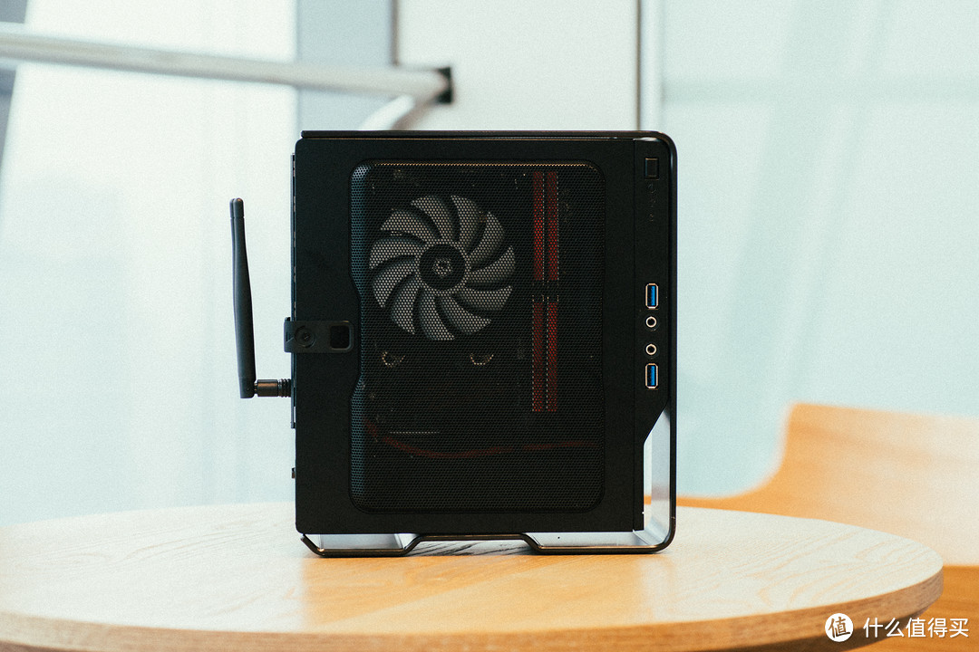 迎广肖邦+2200G+ITX，我的办公小机箱装机经验分享