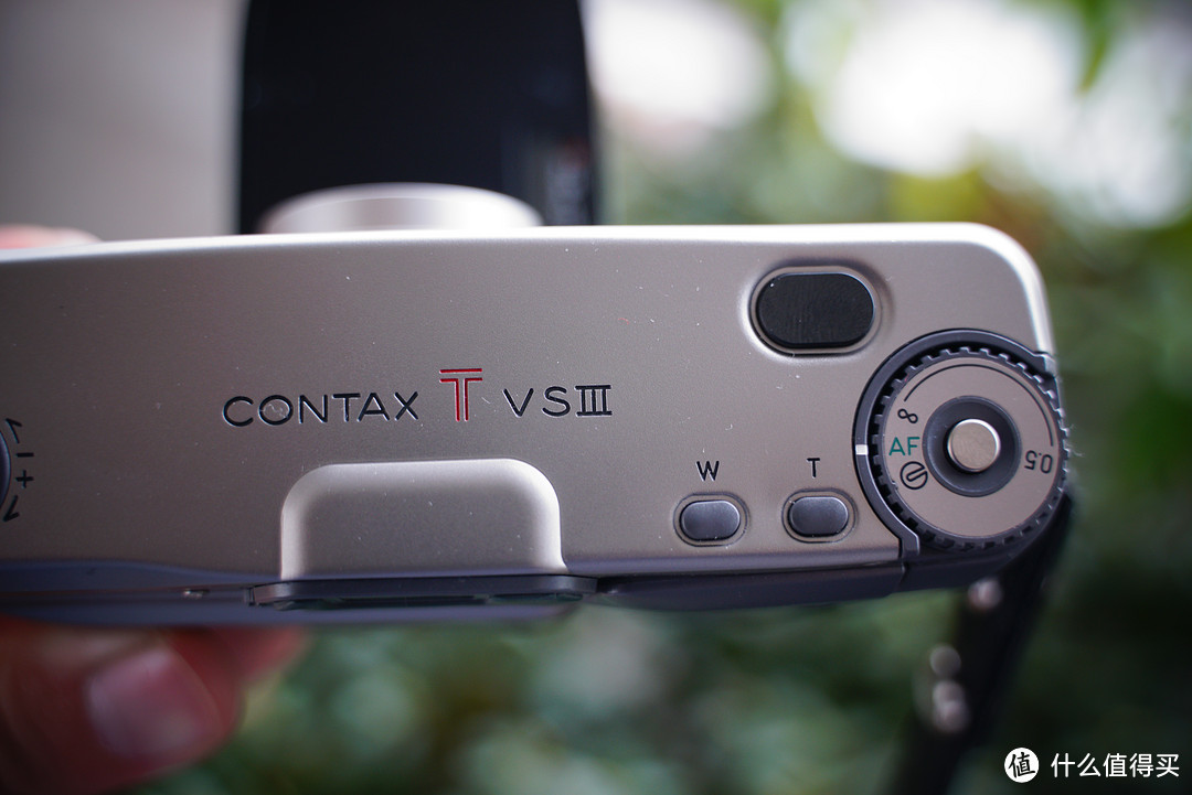 CONTAX TVS III ，极具收藏价值的袖珍胶片机
