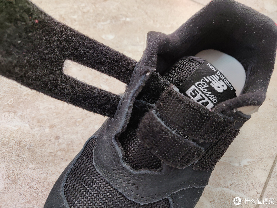 这么经典的new balance，赶紧给宝宝也买一双574