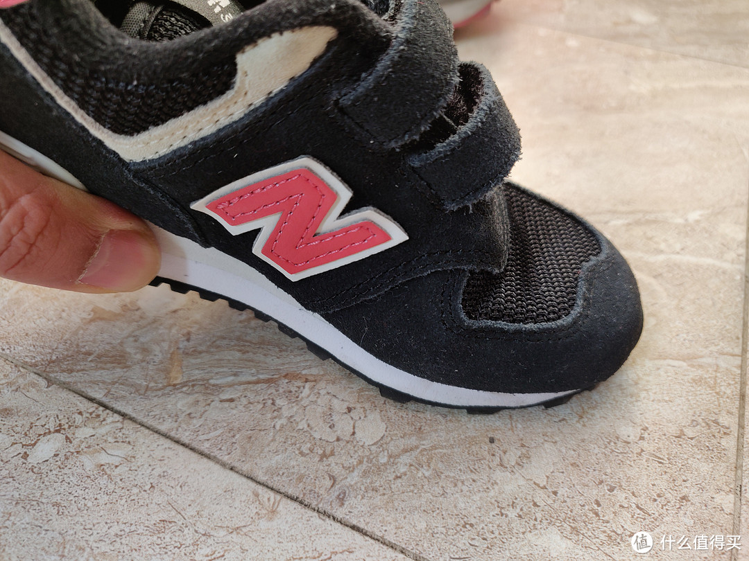 这么经典的new balance，赶紧给宝宝也买一双574