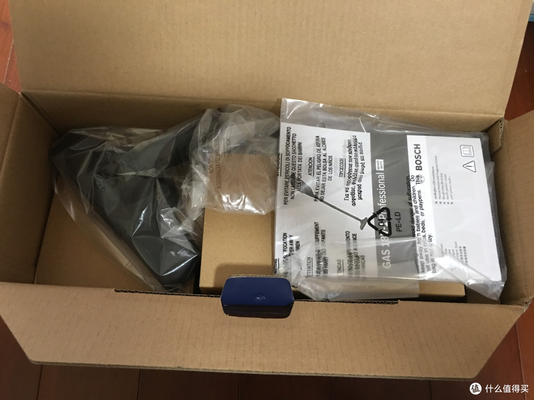 博世GAS18V-1无线锂电吸尘器开箱晒单