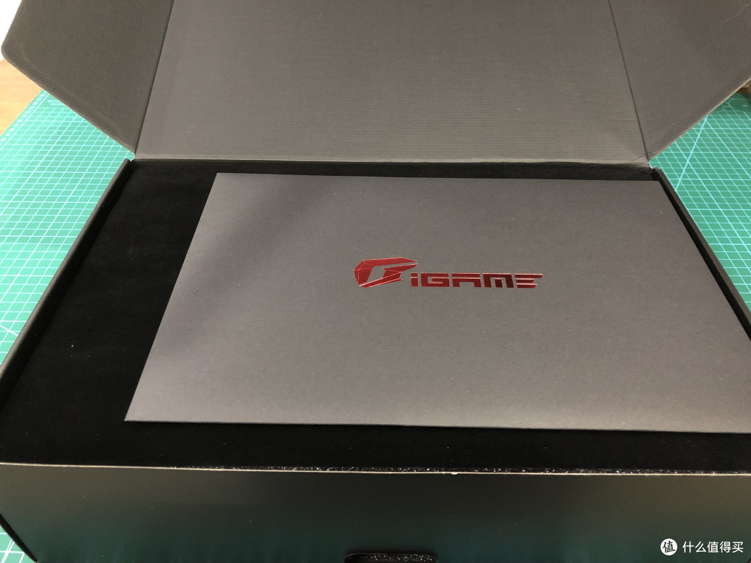 【这是测评】DLSS?光线追踪?我全都要!七彩虹iGame RTX 2080 Vulcan X OC上机体验