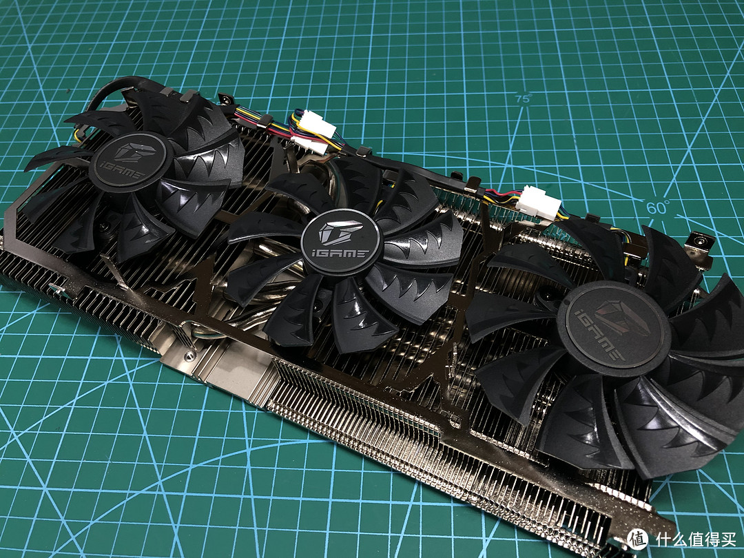 【这是测评】DLSS？光线追踪？我全都要！七彩虹iGame RTX 2080 Vulcan X OC上机体验