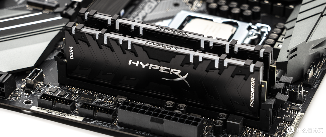 金士顿 HyperX Predator RGB内存,都很好奇它的体质对吧?