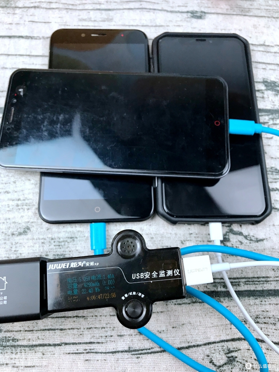 稳定是优点,绿联 4口 USB充电器 开箱实测