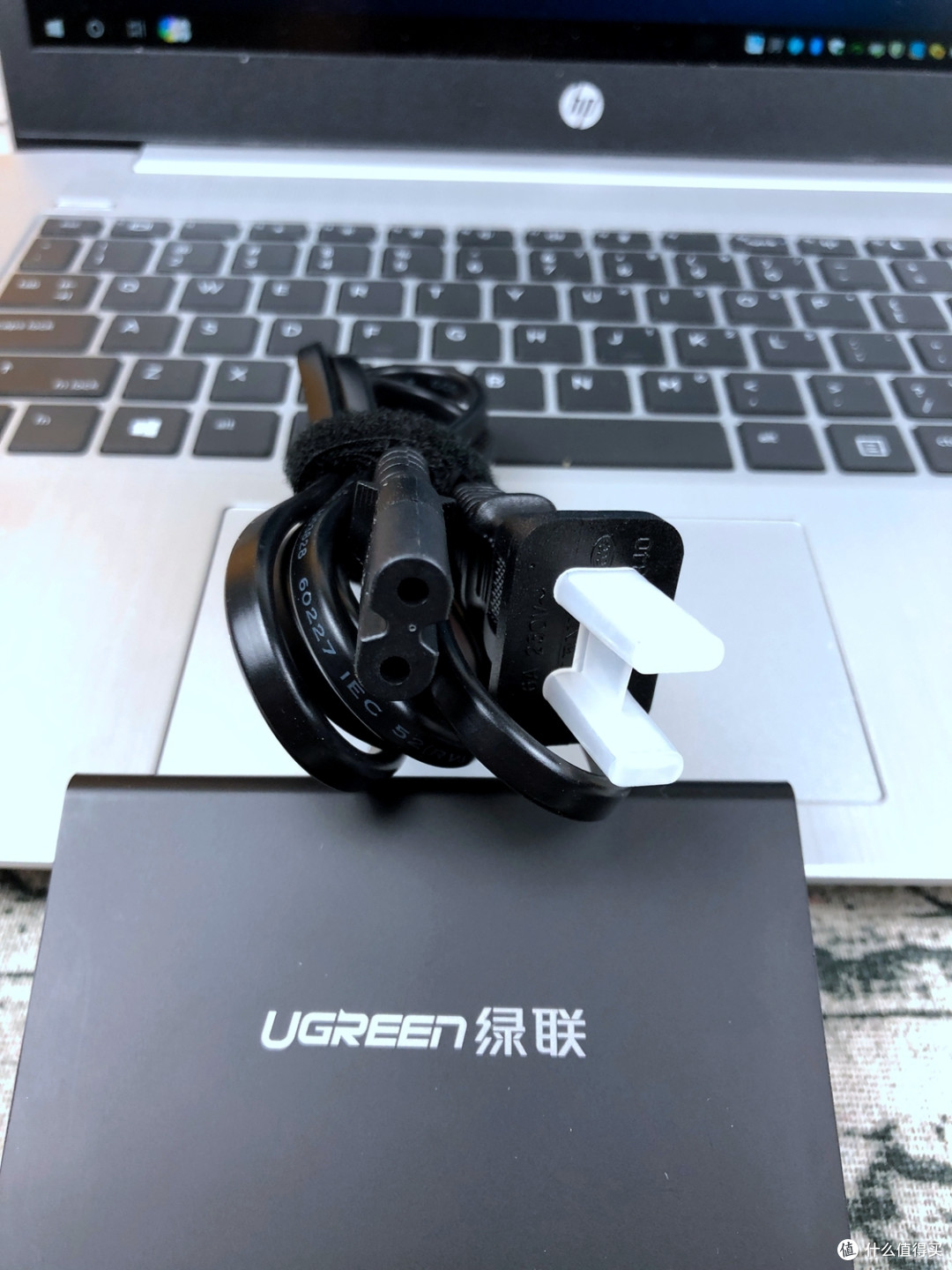 稳定是优点,绿联 4口 USB充电器 开箱实测