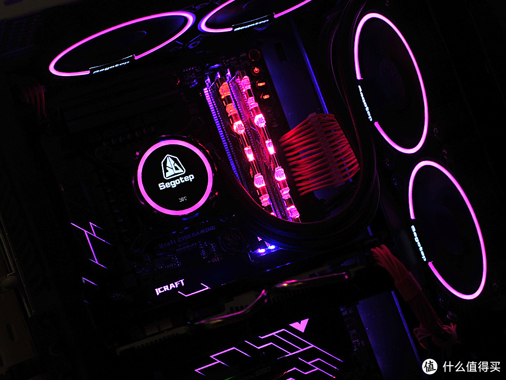 用9700K+Z390新主机来迎接元旦,除了CPU全都有光