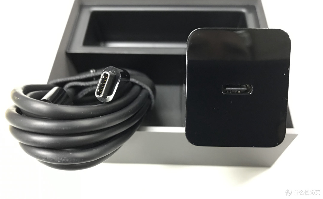 thinkplus 口红电源 轻众测