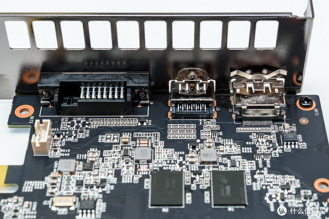 【茶茶】老黄又掏小锉刀了?影驰GTX 1066D5X测试报告