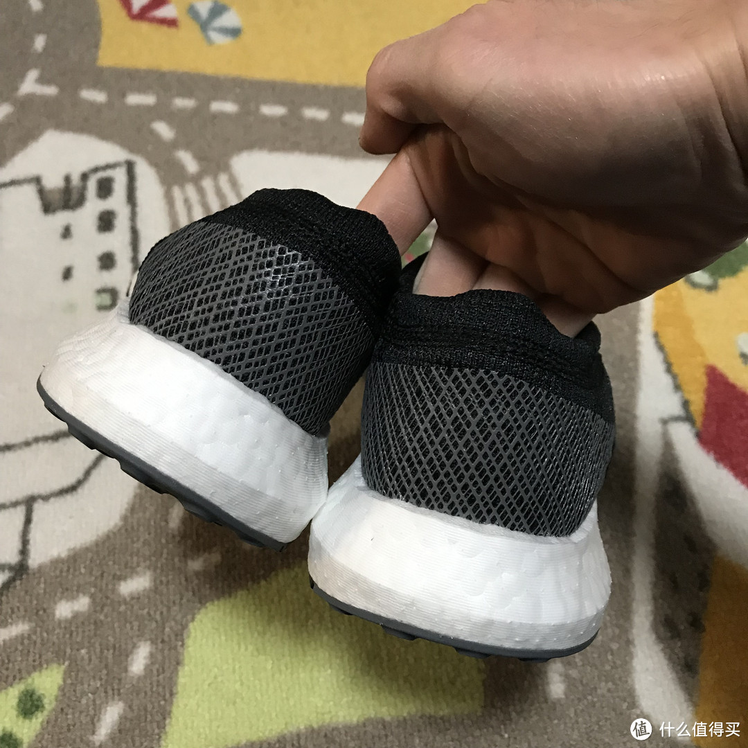 200多块买全掌boost！Adidas PureBOOST GO跑鞋