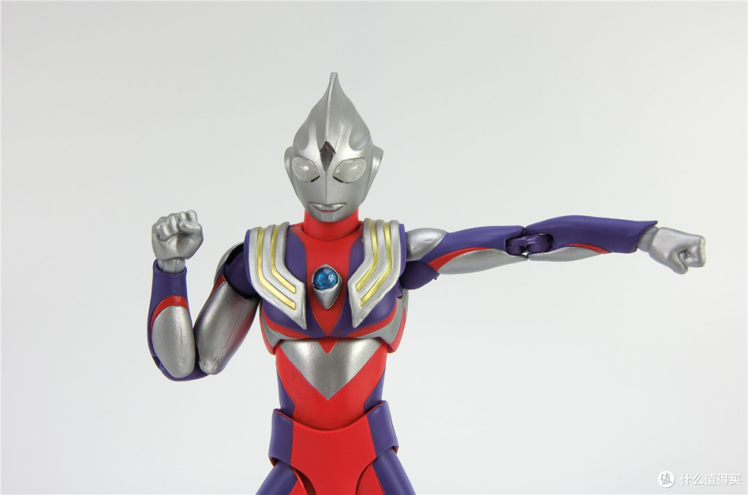 天猫限定版 ULTRA-ACT 迪迦奥特曼 复合形态