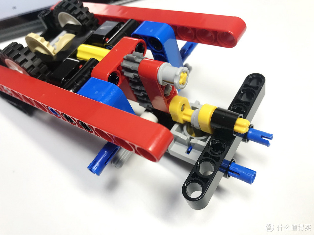 LEGO 乐高 拼拼乐 篇201：2019年科技系列 42089 Power Boat B模式