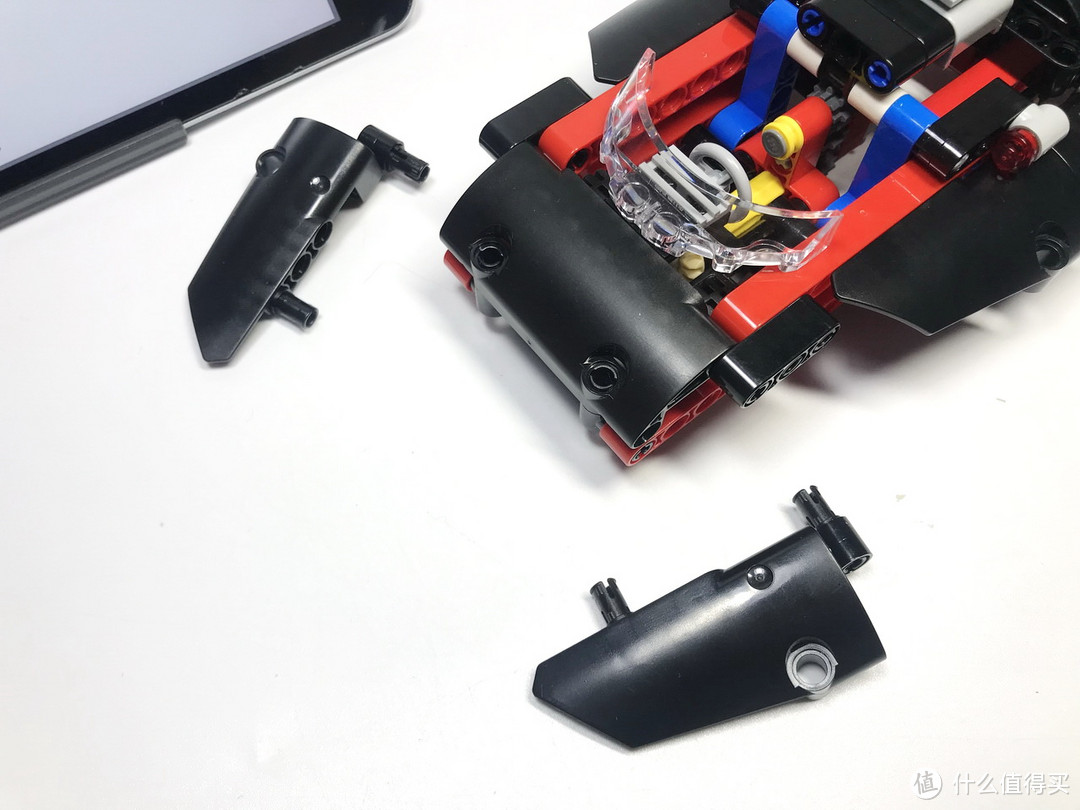 LEGO 乐高 拼拼乐 篇201：2019年科技系列 42089 Power Boat B模式