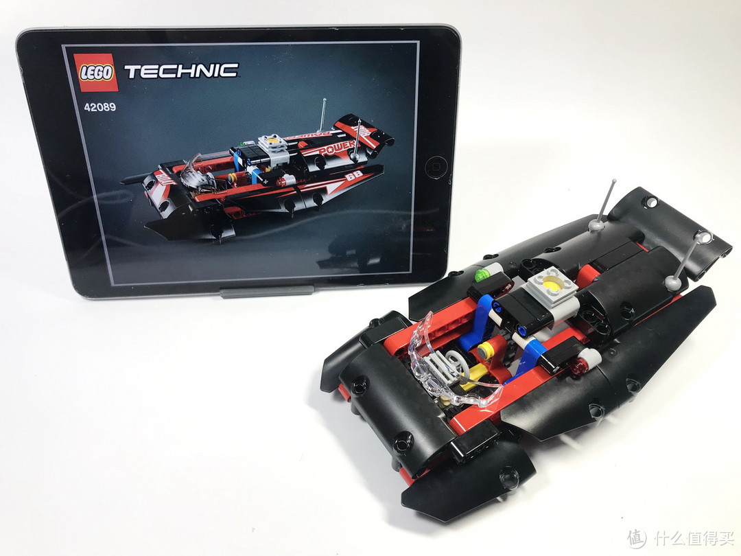 LEGO 乐高 拼拼乐 篇201：2019年科技系列 42089 Power Boat B模式