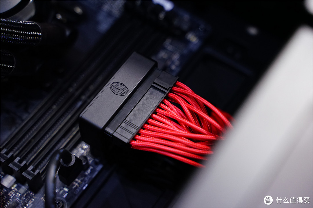 最佳桌面机箱——CoolerMaster 酷冷至尊 SL600M 全塔机箱