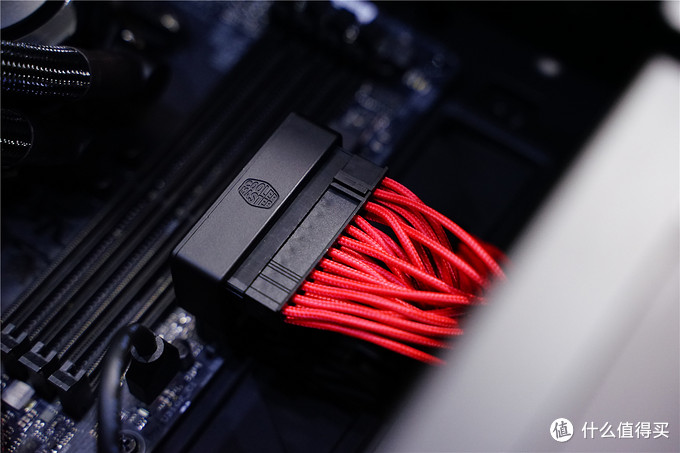 最佳桌面机箱——CoolerMaster 酷冷至尊 SL600M 全塔机箱