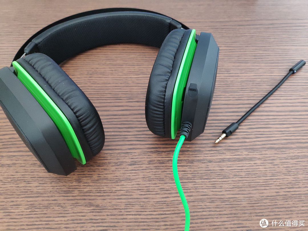 Razer 雷蛇 雷霆齿鲸V2 7.1 USB耳麦 晒单