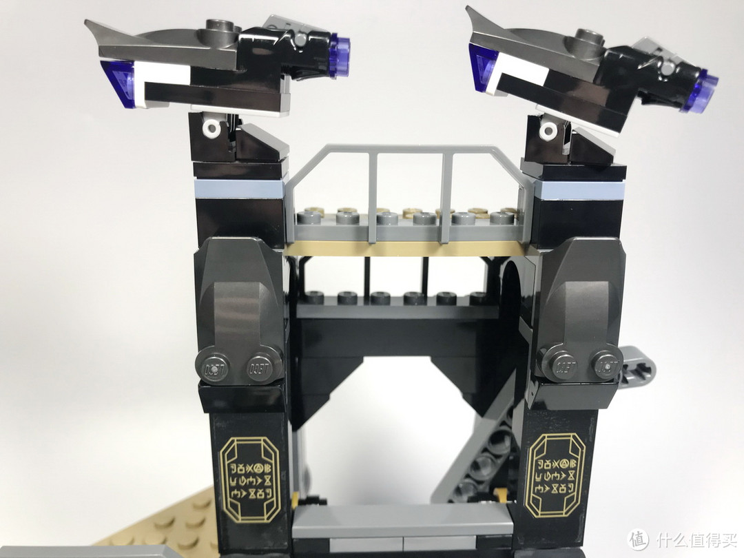 LEGO 乐高 拼拼乐 篇198：心灵之石到来，超级英雄系列 76103 乌鸦座长刃的利刃攻袭