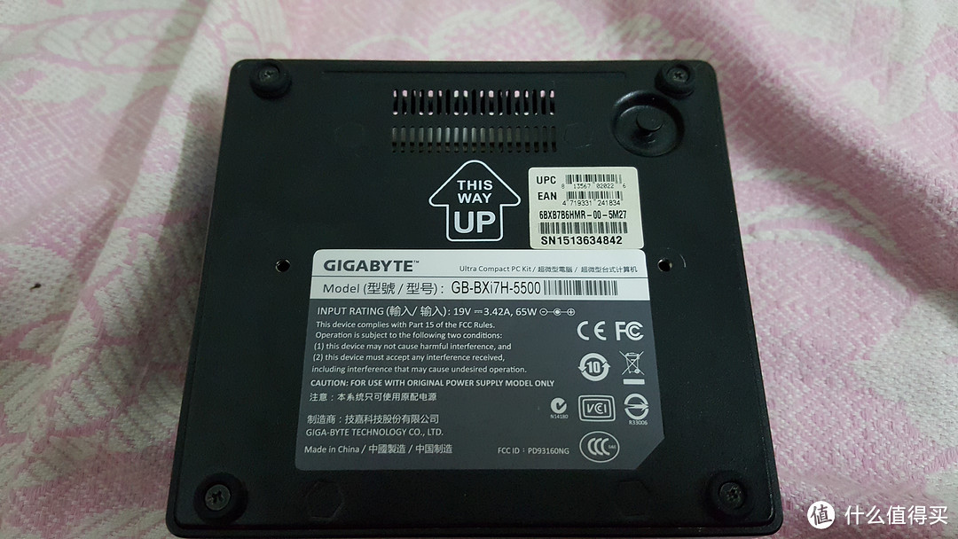 技嘉GB-BXi7H-5500迷你主机