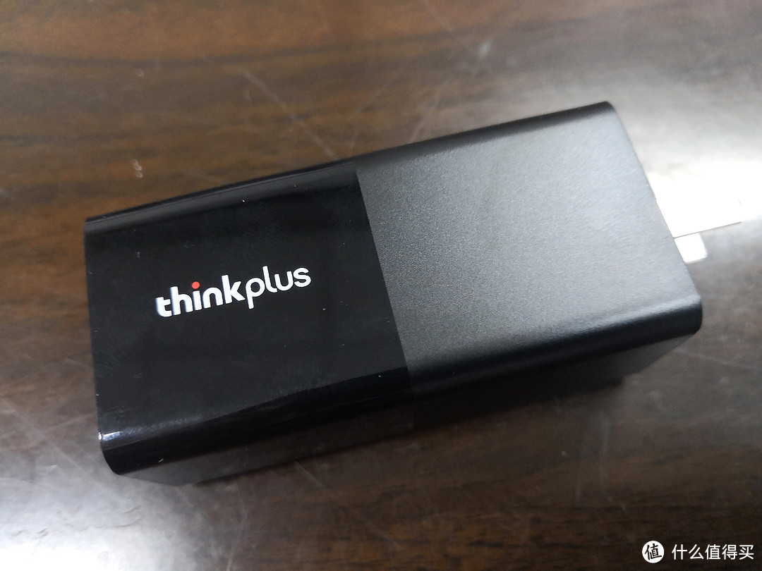 thinkpad的全能助手，一只黑色的口红——thinkplus口红电源众测体验