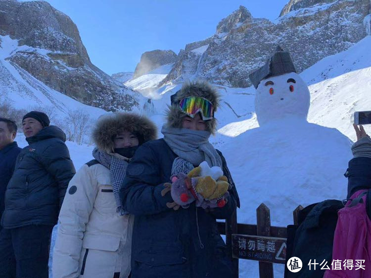 妹子们给雪人做了心，会不会变成雪宝？