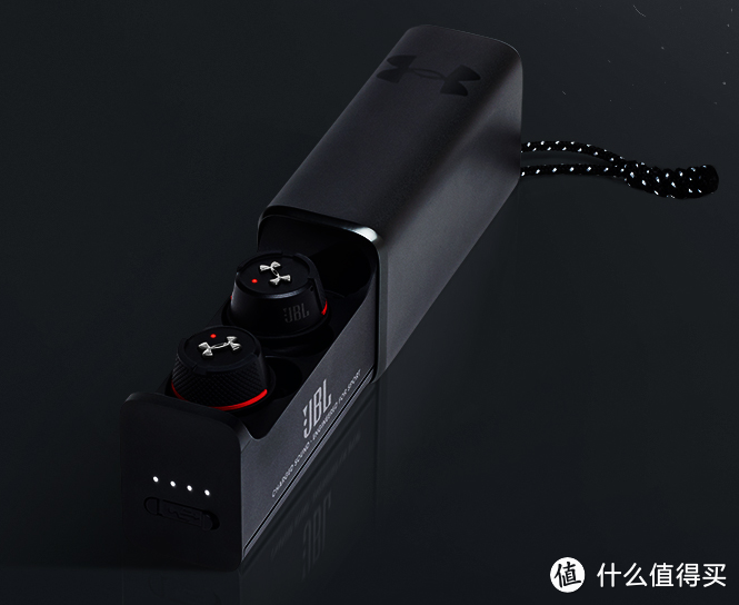 美系大厂重磅跨界联名款：JBL 联合 Under Armour 推出 UA Flash 真无线运动耳机