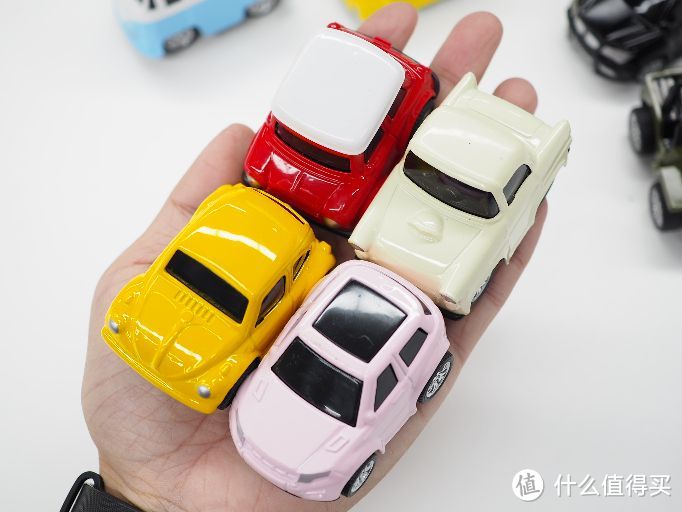 24.5元入手益米合金回力小车8辆装,太值了!