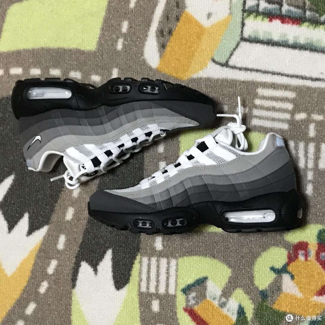 发布24年仍是经典！Nike Air Max 95 OG休闲鞋