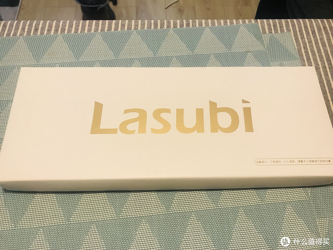 工欲善其事 必先利其器——Lasubi Artisan 工匠系列 厨刀评测