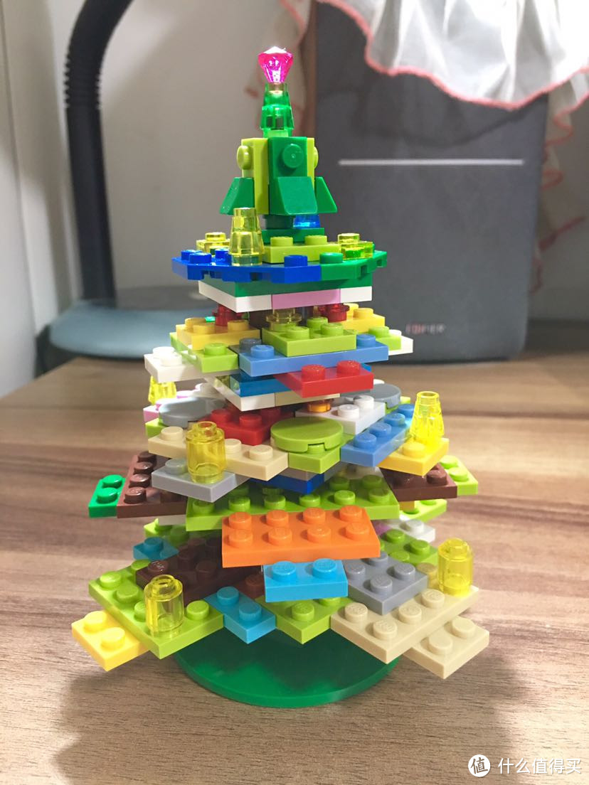 拔草绝版乐高：复刻LEGO 10249的大圣诞树