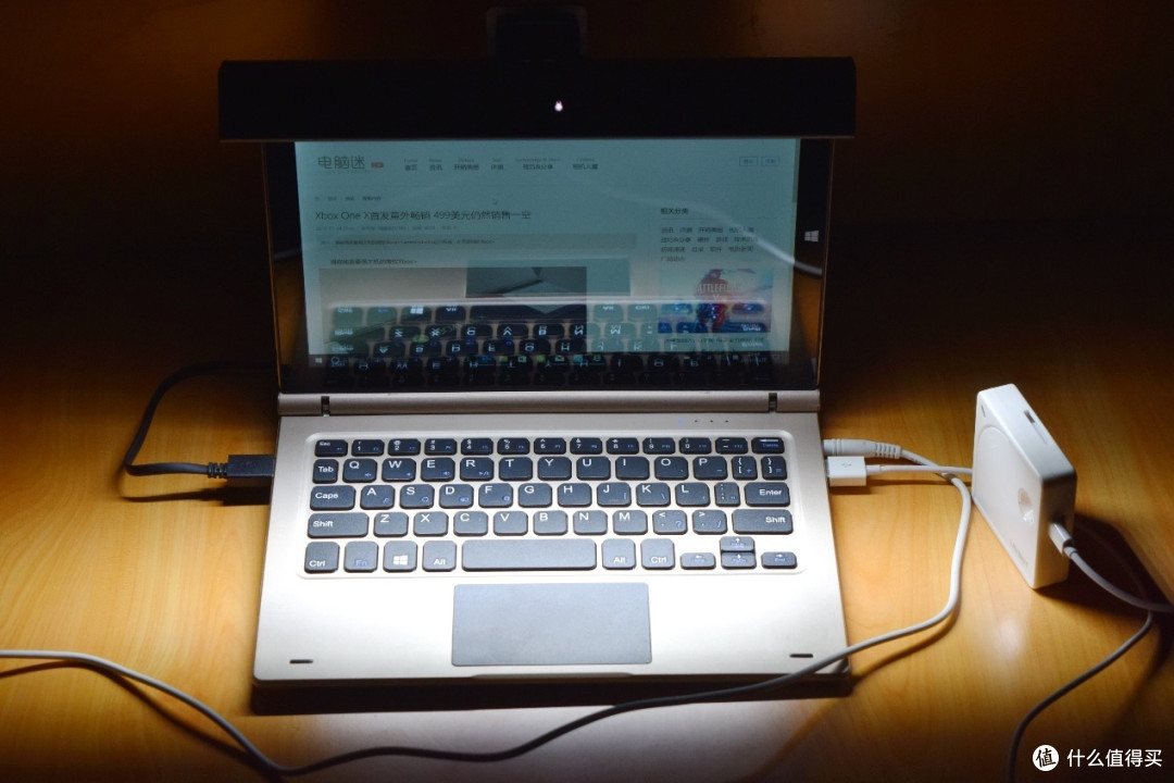 笔记本好搭档，健康护眼明基智能挂灯ScreenBar Lite体验点评