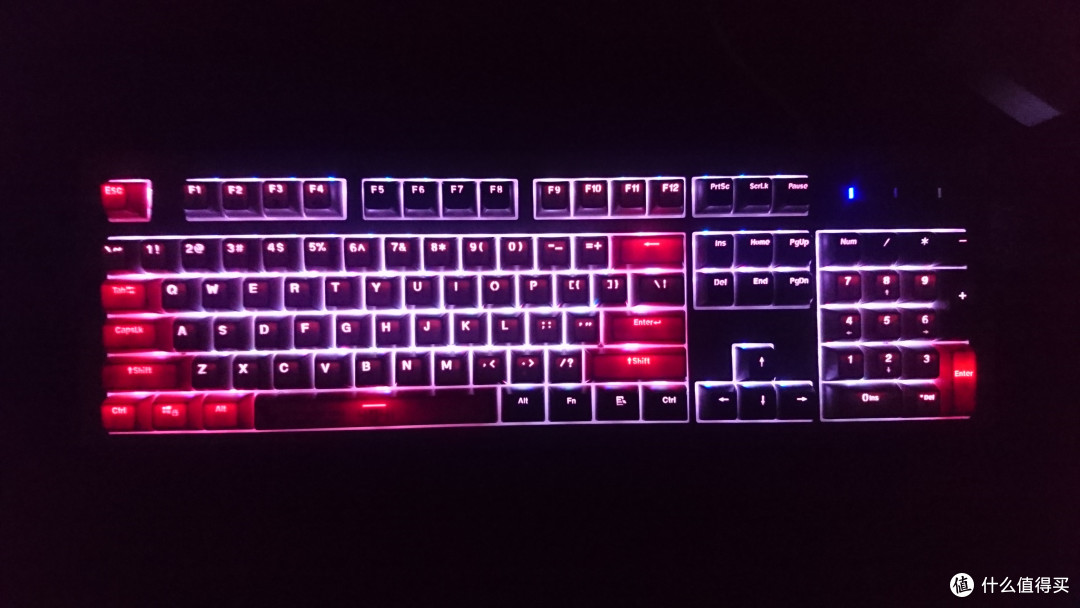 复古、奋进两开花- AJAZZ黑爵 AK510 复古球帽 机械键盘
