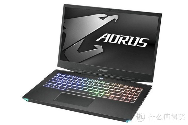 搭RTX 20 MAX-Q显卡、144Hz IPS高刷屏：GIGABYTE 技嘉 发布 AORUS 15 轻薄游戏本