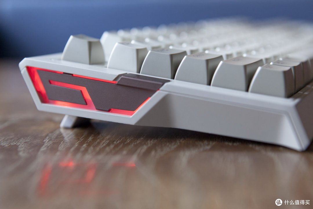 球帽与复古的碰撞——AJAZZ黑爵 AK510 复古球帽 机械键盘体验