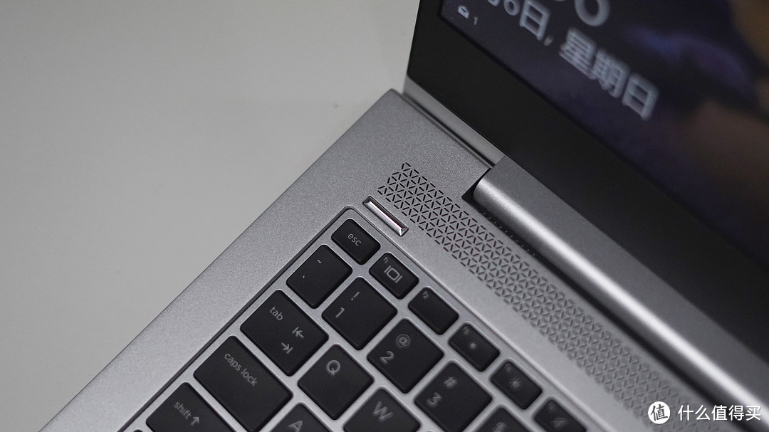 我竟然为它放弃了Surface Pro 6！惠普EliteBook 735 G5长达一月的重度体验